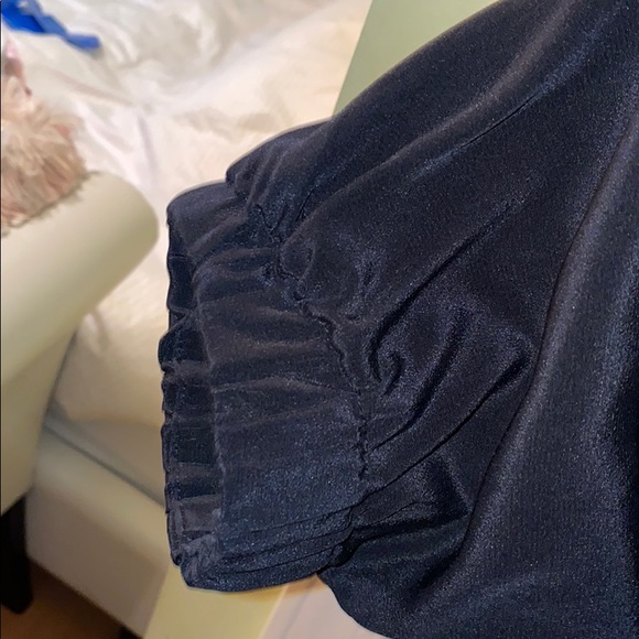 Babaton off the shoulder top - Picture 4 of 5